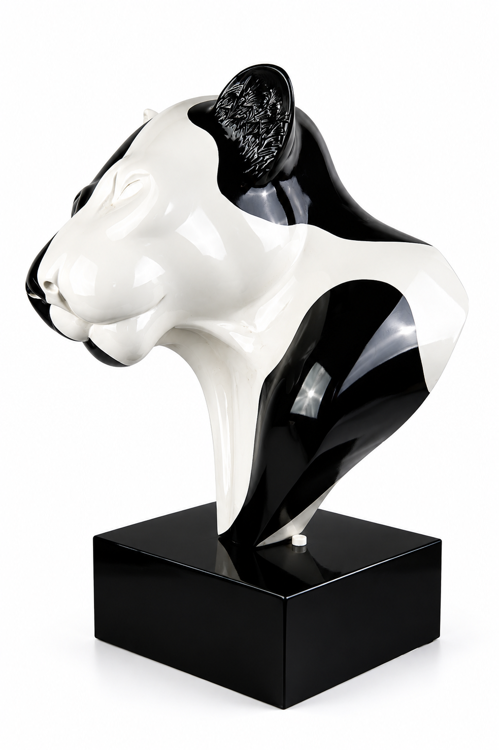 "Sleeping" Mountain Leopard sculpture by Gert Boshoff - Image 4